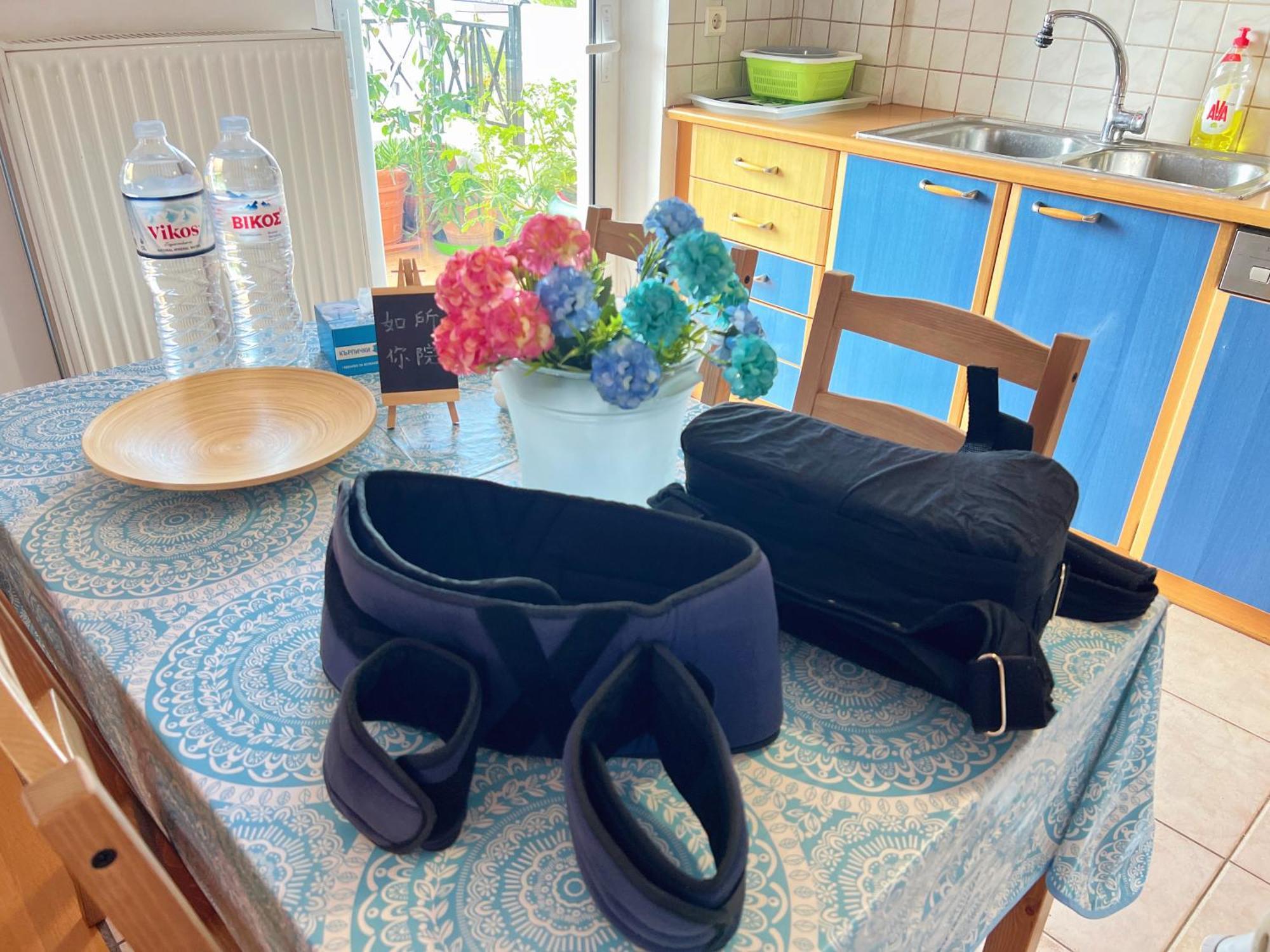 Cozy Fairytal Garden Apartment, Family Friendly, Free Parking, 15 Min To Airport Athen Eksteriør bilde